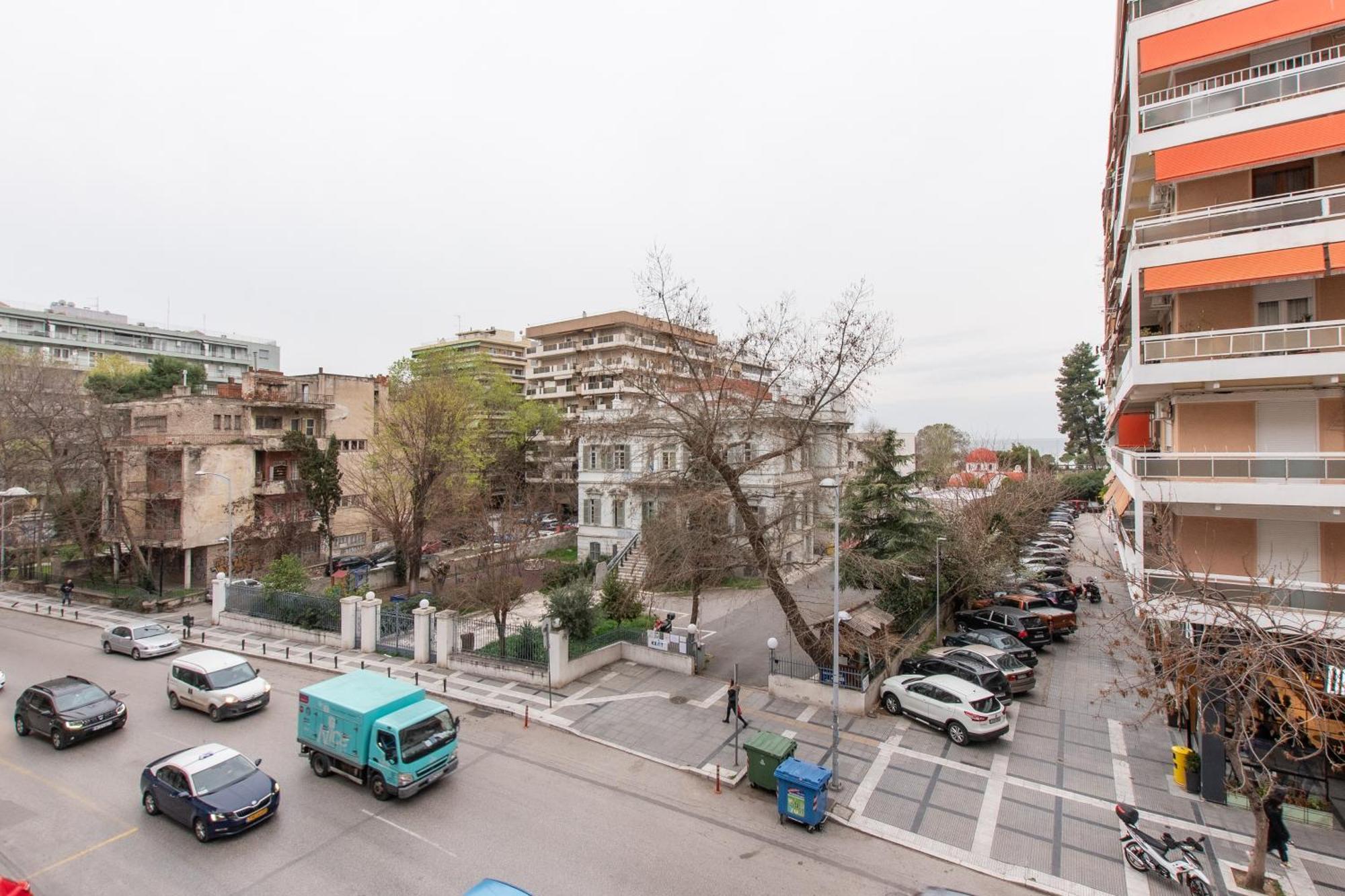 Houseloft Queen Olga Casa Thessaloniki Exterior foto